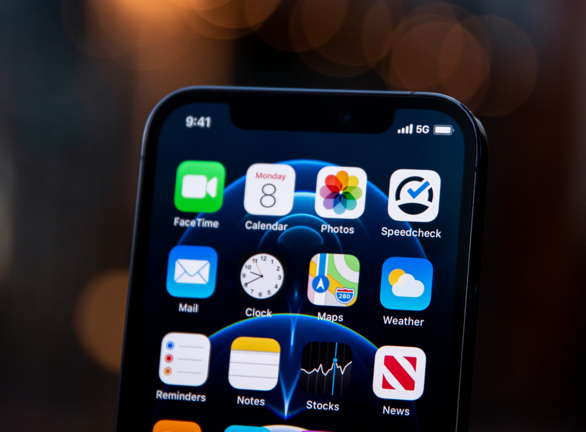 德阳苹果手机维修分享为什么 iPhone 12 在冬季会自动关机 
